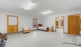 750 Double Springs Dr, Almond, NC 28702