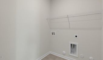 1061 Misty Creek Dr, Aberdeen, NC 28315