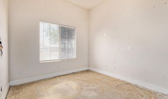 447 S WARNER Dr, Apache Junction, AZ 85120