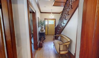 84 Cedar St, Bangor, ME 04401