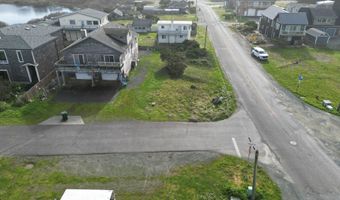 SECorner Lincoln 3rd SW, Bandon, OR 97411
