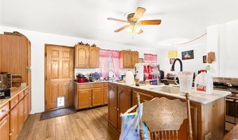 5225 Saratoga Dr, Las Vegas, NV 89120