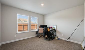 516 Highland Park Trl, Alvarado, TX 76009