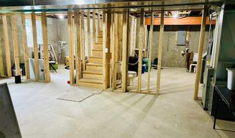 302 W Call St, Algona, IA 50511