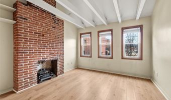 59 S 14th St, Airville, PA 15203