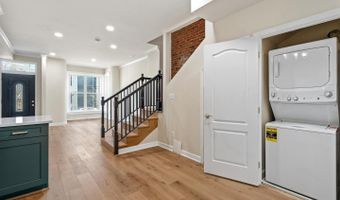 1018 11th St NE, Washington, DC 20002