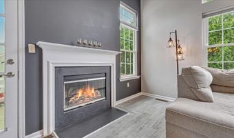 358 Lenape Trl, Allentown, PA 18104