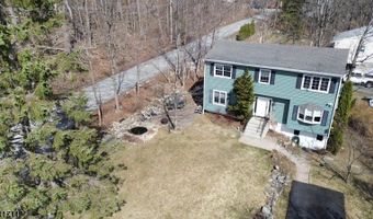 405 Cherry Ridge Rd, Alloway, NJ 07422