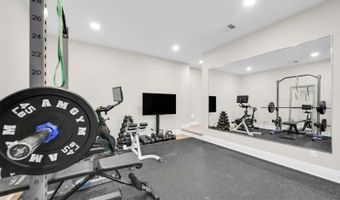 8 A Mason Ave, Bayonne, NJ 07035