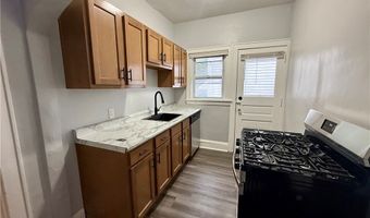 810 Thayer St 3, Akron, OH 44310