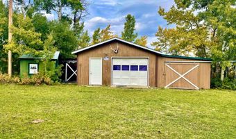28 W Shore Rd, Babb, MT 59411