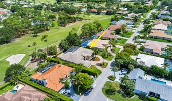 594 N Country Club Dr, Atlantis, FL 33462