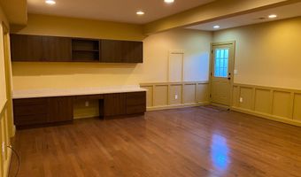 301 WAGON WHEEL Ln, Hockessin, DE 19707