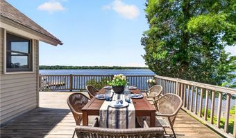 63 Teed Ave, Barrington, RI 02806