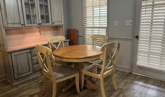 808 BEECHWOOD Dr, Albany, GA 31721