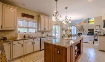 24 Orsaf Ln, Bayville, NJ 08721