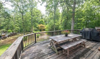 51 Candlewood Lake Rd, Brookfield, CT 06804