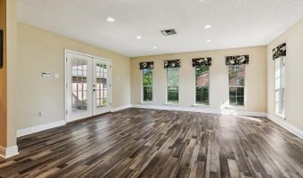 168 Sarah Victoria Dr, Belle Chasse, LA 70037