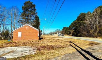 1013 Veterans Pkwy, Barnesville, GA 30204
