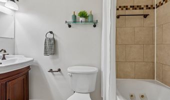 2106 FLEET St, Baltimore, MD 21231