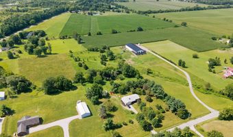 7827 Duvall Rd, Ashville, OH 43103