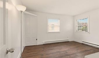 38 Harrison Ave 1, Newport, RI 02840
