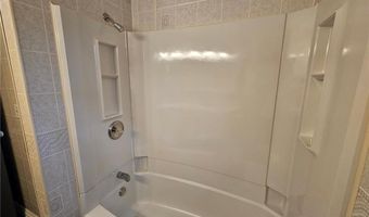 1810 Michaelle Ln, Albert Lea, MN 56007