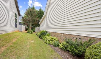413 Pierview Way, Boiling Springs, SC 29316