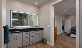 6111 Springhill Rd, Belgrade, MT 59714