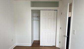 74 W 7TH St 2, Bayonne, NJ 07002
