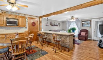 106 Meadowview Ln, Anna, OH 45302