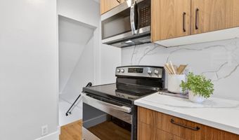 4315 35TH St S, Arlington, VA 22206
