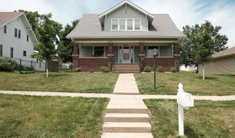804 6th Ave, Alton, IA 51003