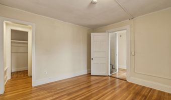 784 Howard Ave 2Nd Floor, Bridgeport, CT 06605