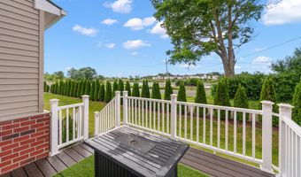 704 Groveland Cir, Ann Arbor, MI 48108