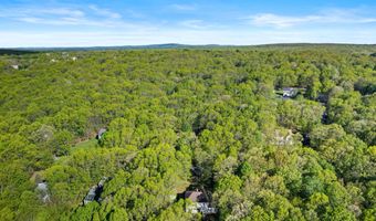 72 Chickadee Ln, Albrightsville, PA 18210