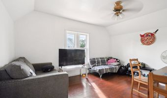 32 Williams St, Bristol, CT 06010