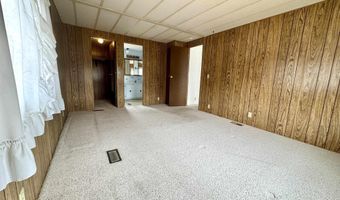 3800 Mountain View Dr SE 43, Albany, OR 97322
