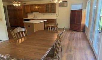 5203 Black Oak Rd, Alton, IL 62002