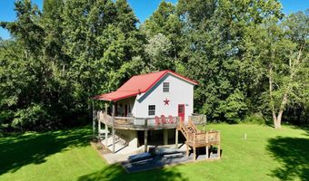 560 S Emerald Isle, Alderson, WV 24910