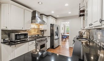 6313 MANCHESTER Way, Alexandria, VA 22304