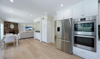 5557 Adelina Ct, Agoura Hills, CA 91301
