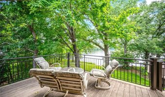 451 Reflection Rd, Apple Valley, MN 55124