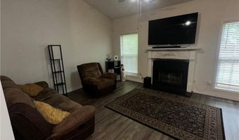 1017 Willow Crest Lndg, Austell, GA 30168