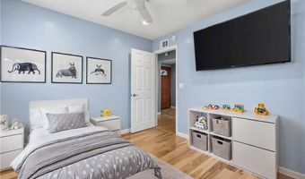 4956 E Holbrook, Anaheim, CA 92807