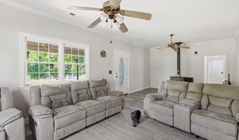 243 E 508th Rd, Aldrich, MO 65601