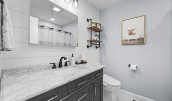 4241 Wedgewood Dr, Austintown, OH 44511