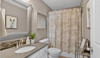 15277 Florist Cir, Apple Valley, MN 55124