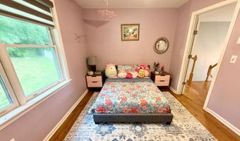 489 Hoyt St, Darien, CT 06820
