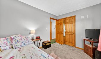248 Old Trail Dr, Bargersville, IN 46106